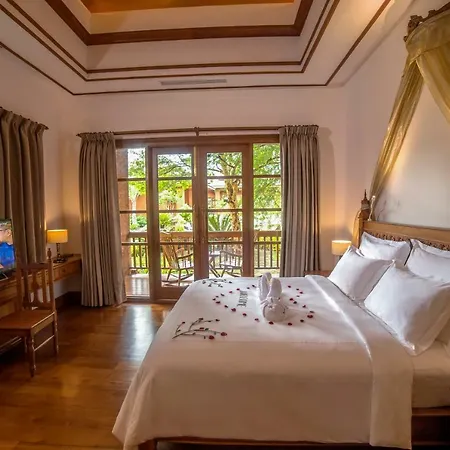 Heritage Bagan Hotel Exterior photo